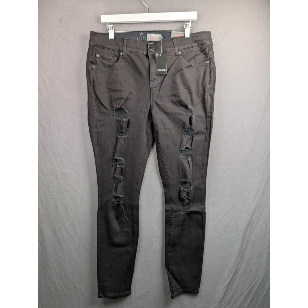 Torrid‎ Bombshell Skinny Jeans Black Distressed Plus Size 16T  New